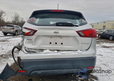 2017 Nissan Rogue Sport S z USA, uszkodzony, nr VIN JN1BJ1CR0HW137764